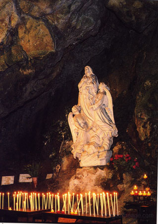 6-Web-StBaume-Cave-MMS0016